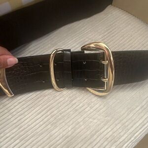 Elegant Black Leather Belt with Gold Buckle NWOT